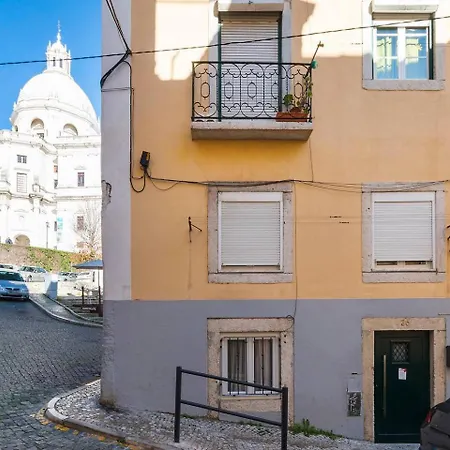 Guestready - Amazing Alfama Family Near National Pantheon! Apartment